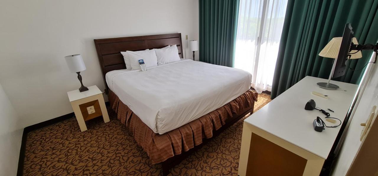 ชัวร์สเตย์ โฮเต็ล บาย เบสต์เวสเทิร์น กวม ปาล์มริดจ์ Hotel Barrigada ภายนอก รูปภาพ