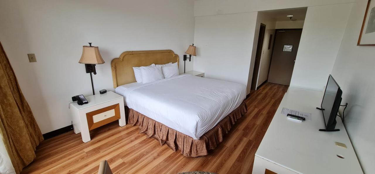 ชัวร์สเตย์ โฮเต็ล บาย เบสต์เวสเทิร์น กวม ปาล์มริดจ์ Hotel Barrigada ภายนอก รูปภาพ