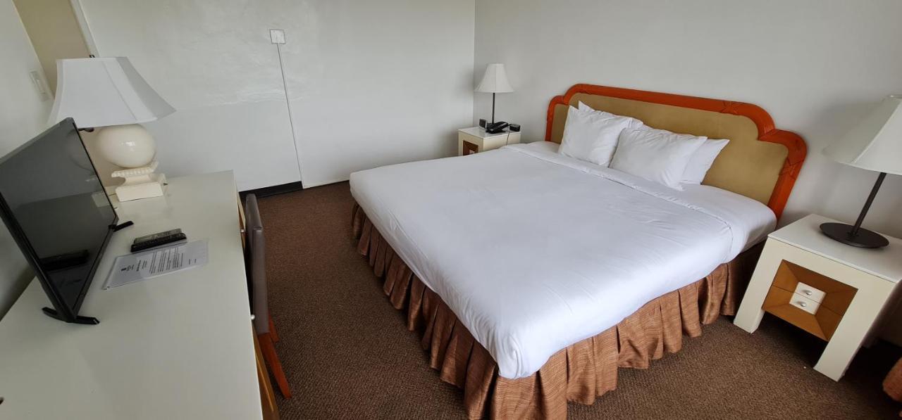 ชัวร์สเตย์ โฮเต็ล บาย เบสต์เวสเทิร์น กวม ปาล์มริดจ์ Hotel Barrigada ภายนอก รูปภาพ